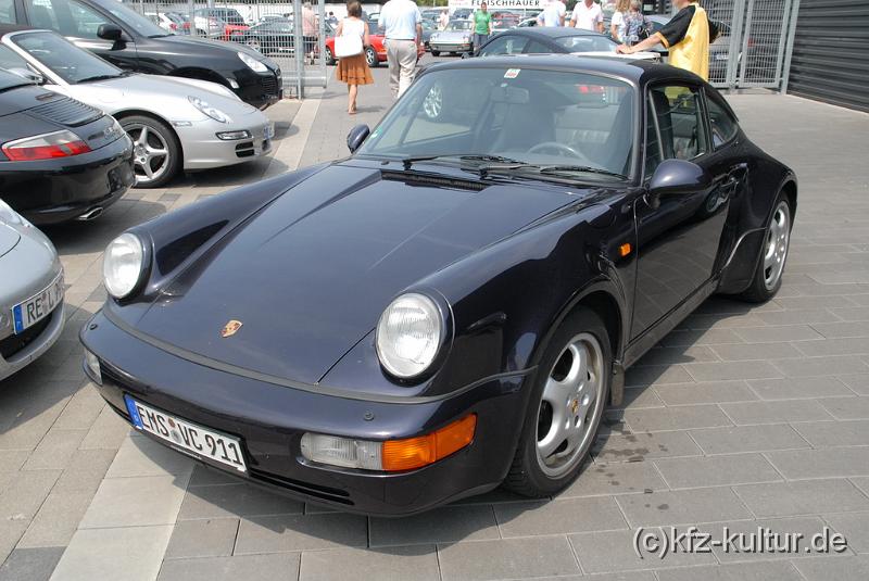 Porsche Zentrum Aachen 8968.JPG